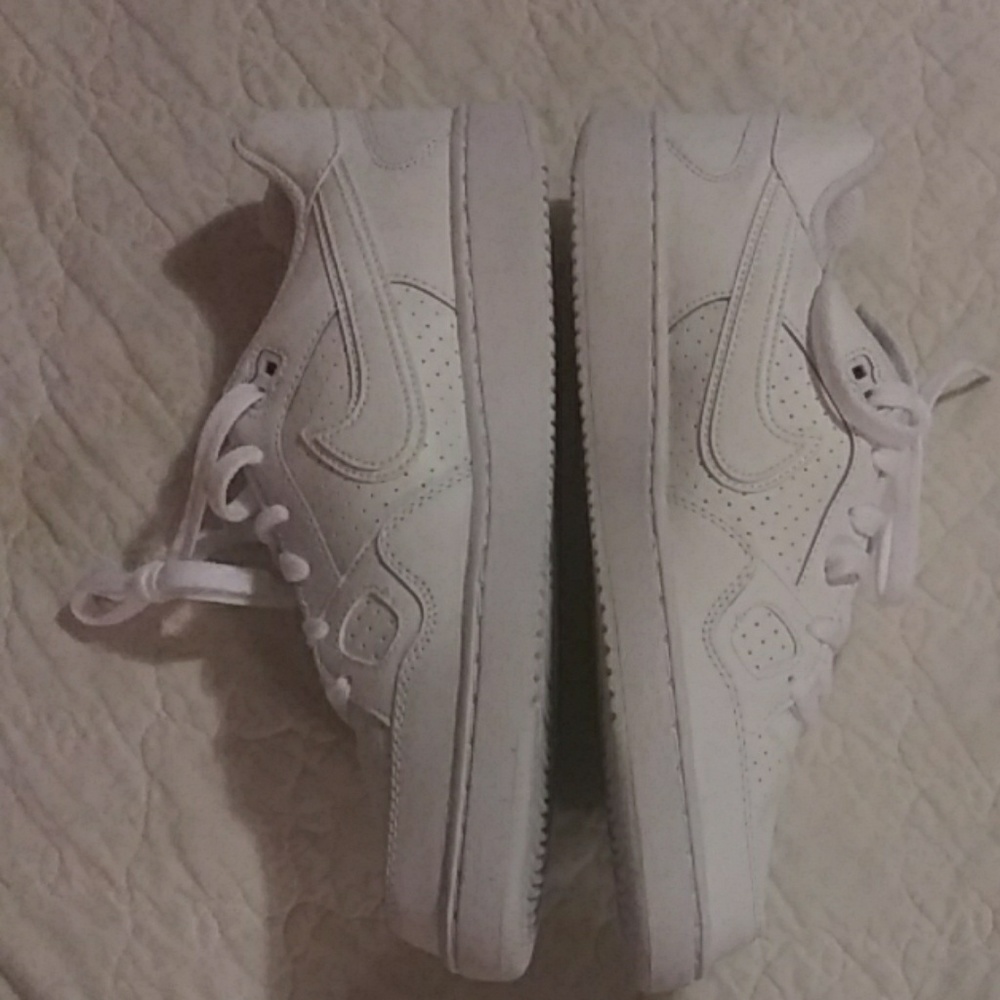New Boys size Nike Air Force 1 - Picture 7 of 8